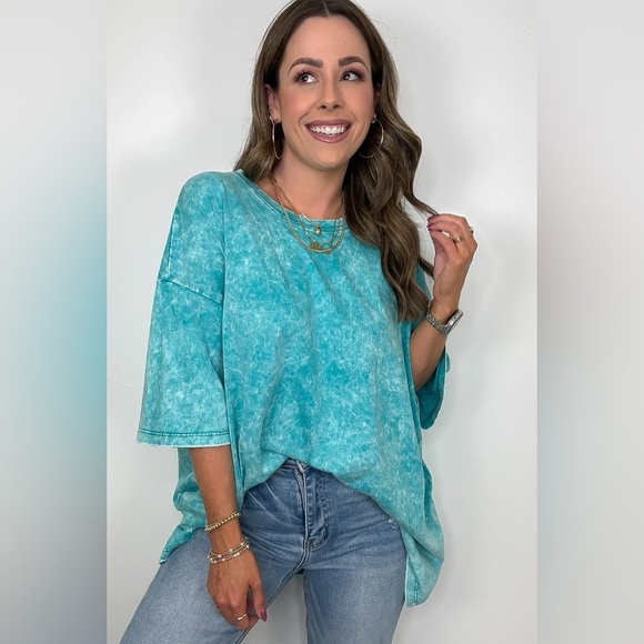Zenana Outfitters Tops - NWT Zenana Mineral Washed Relaxed Oversized Top